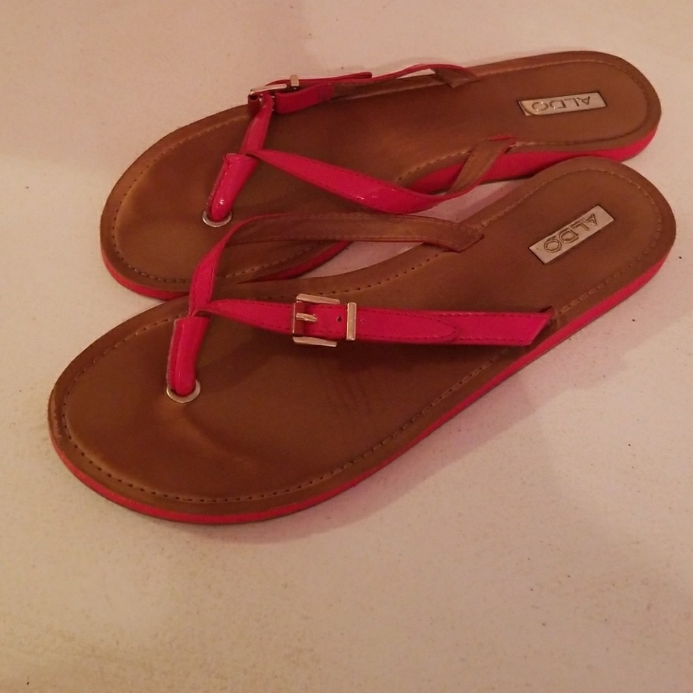 Red Aldo Sandles  size 9